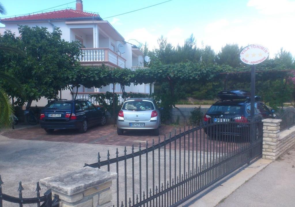 Apartments Tonimir Водице Экстерьер фото