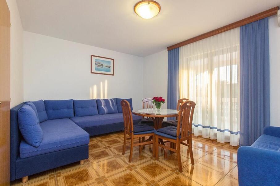 Apartments Tonimir Водице Экстерьер фото